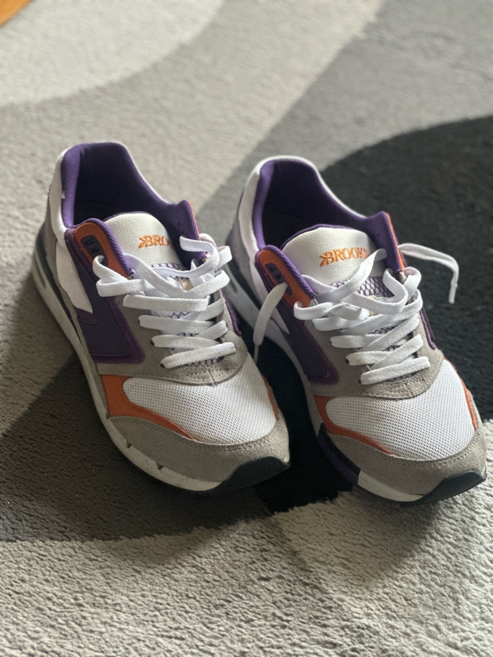 Brooks White Purple Orange Men’s Athletic Sneakers